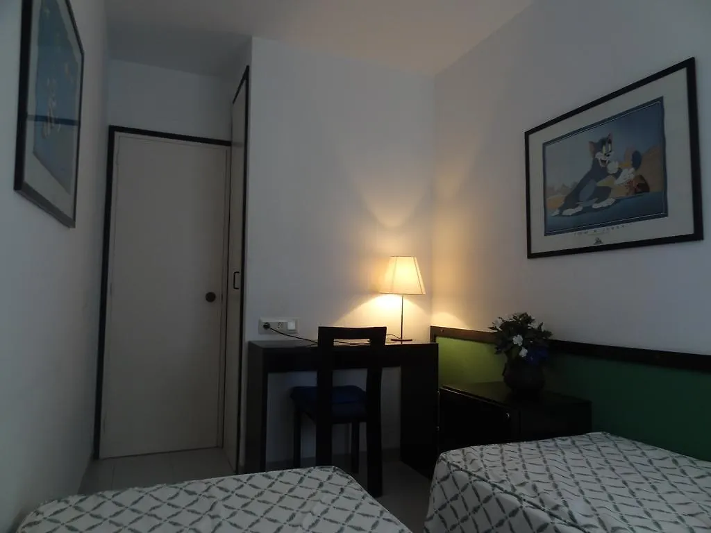 Apartamentos Blaumar レスタルティット アパート